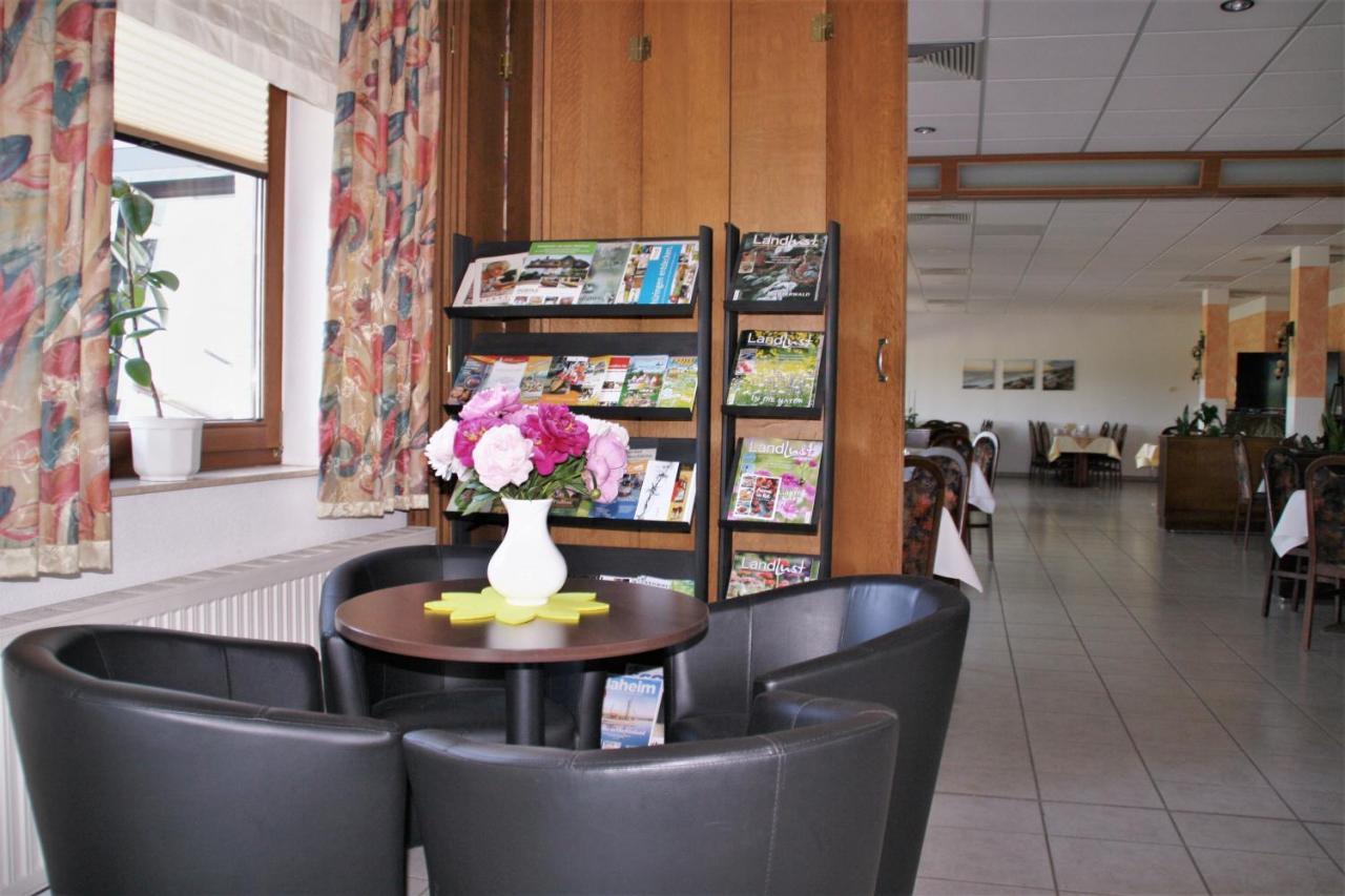 Dankmarshausen Hotel Waldschloesschen מראה חיצוני תמונה