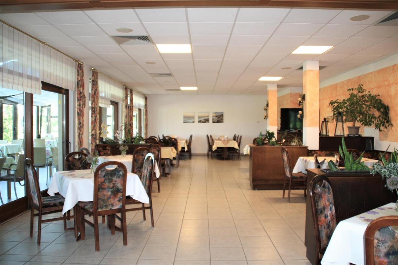 Dankmarshausen Hotel Waldschloesschen מראה חיצוני תמונה
