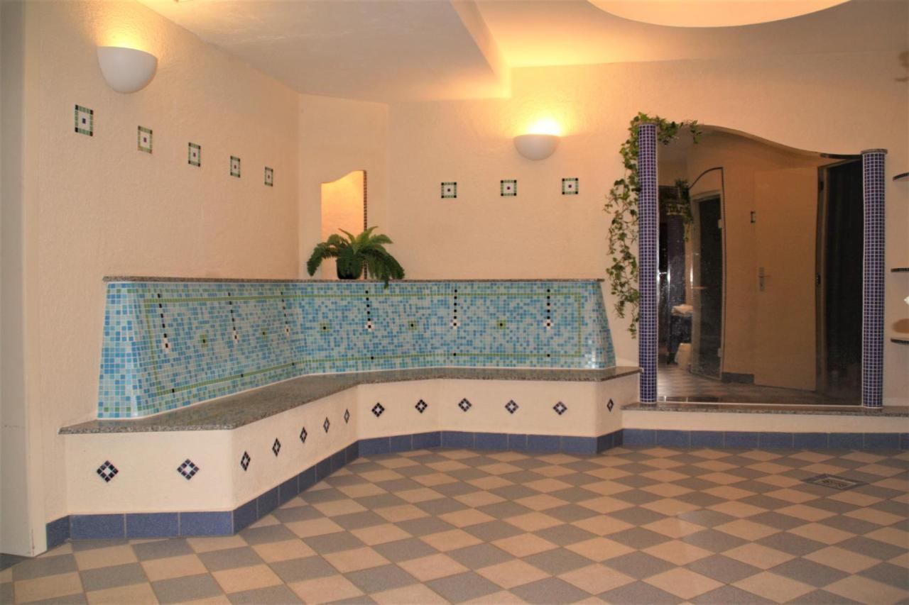 Dankmarshausen Hotel Waldschloesschen מראה חיצוני תמונה